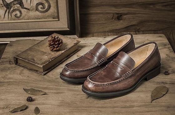 Hombres transpirables, zapatos de piel de verdad.