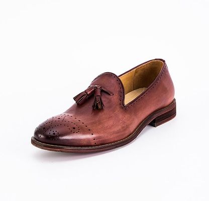 Verano Muñecos de cuero para hombres de color marrón Slip On Brogue Tassel Loafers