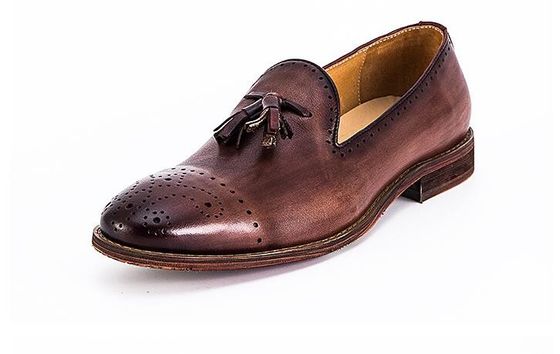 Verano Muñecos de cuero para hombres de color marrón Slip On Brogue Tassel Loafers