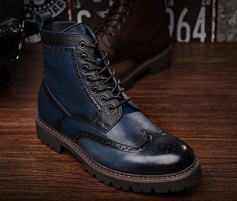Botas de cuero caliente, zapatos de trabajo para hombres tipo cerradura.
