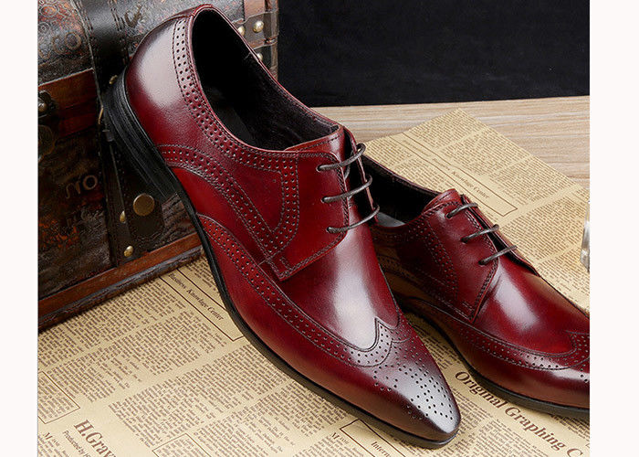 Zapatos de hombre de Oxford Brogue de cuero de vaca Zapatos de hombre clásicos