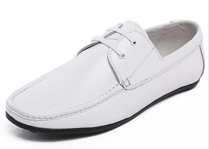 Blanco de cuero de vaca zapatos de negocios, de diseño original zapatillas modernas para hombres