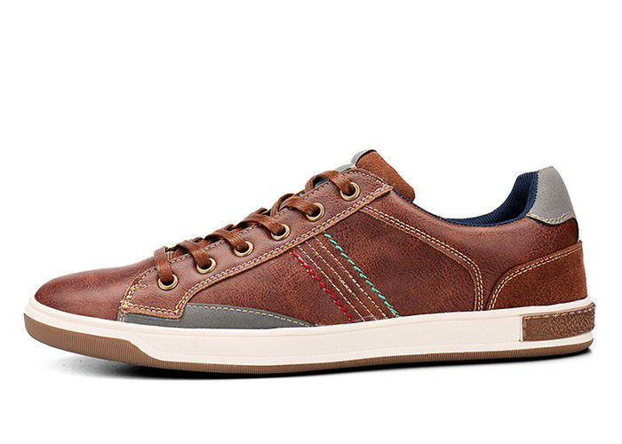 Los hombres de costura de cuero Los cordones de las zapatillas Casual Los hombres deslizan en los zapatos de Oxford para el verano