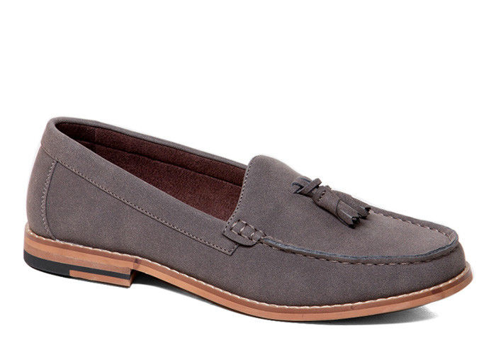 Gris, hombre, camiseta, zapatos, moda, hombre, chalecos para la fiesta.