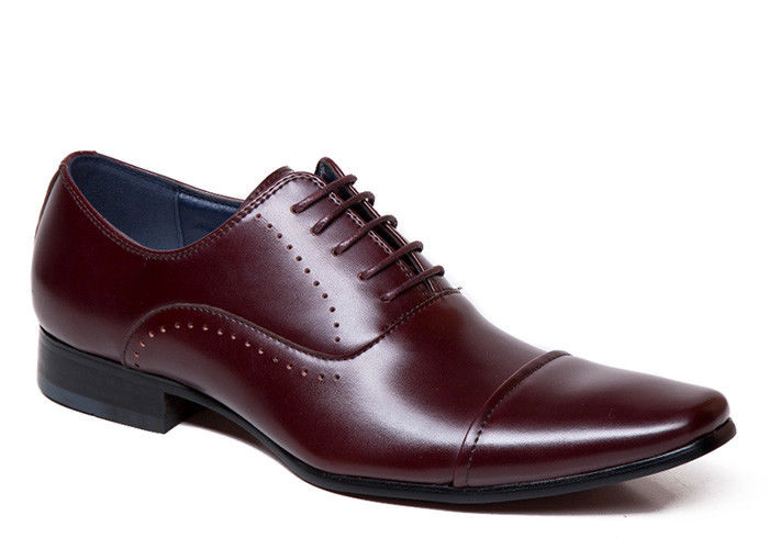 Tamaño normal tallado hombre zapatos de vestir punta del dedo, adulto marrón cordones hasta zapatos de vestir