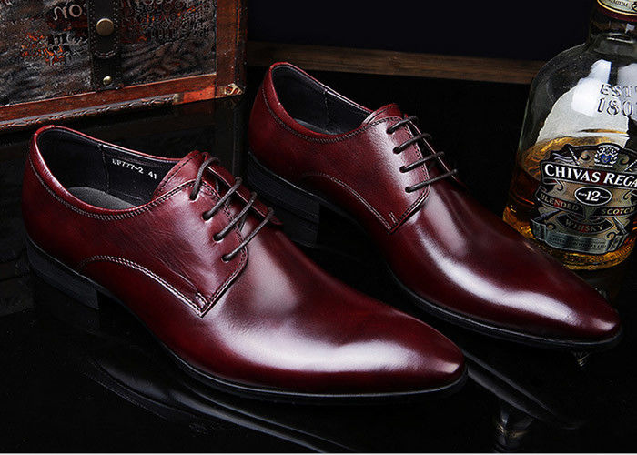 Romántico vestido de novia de cuero suave para hombres zapatos de color puro con cepillo británico