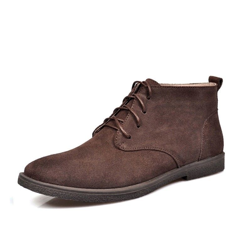 Calzado de tacón cuadrado, marrón, suede, calzado de punta redonda, calzado vintage de lujo.