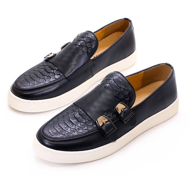 Hombres de tacones bajos con dedos redondos, zapatillas de tenis, tejido de cocodrilo, pieles de caballo.