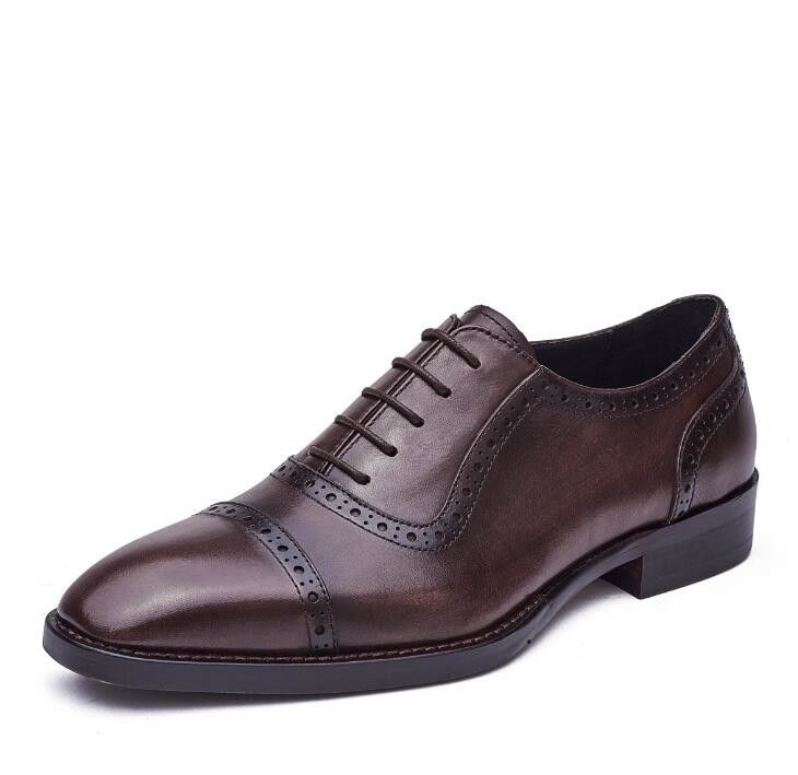 Los hombres de cordones de punta de pie de vestir zapatos de otoño hombres de Brogue marrón zapatos para la boda